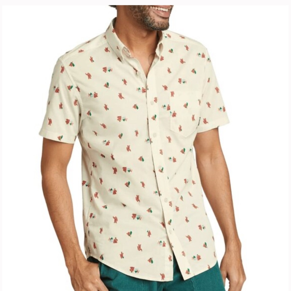 Eddie Bauer TM Men's Sasquatch Bigfoot Camping Cream Short Sleeve Button up NWT - Picture 2 of 3